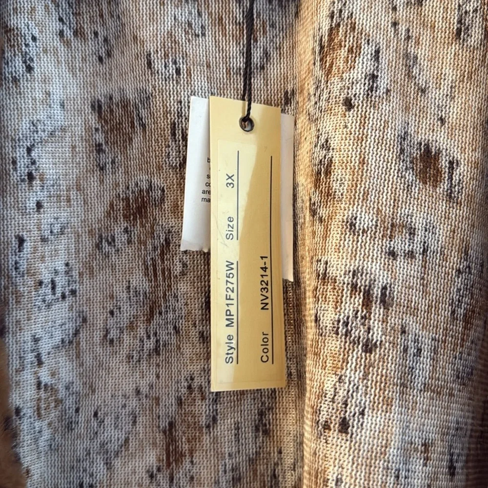 Melissa Paige Animal Print jacket Macy's Backstage Tag. New With Tags - Picture 3 of 4